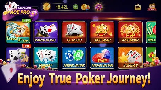 မြန်မာ ကစားသမားများ yoma777 APP ဖြင့် ကစားနေသောပုံ
